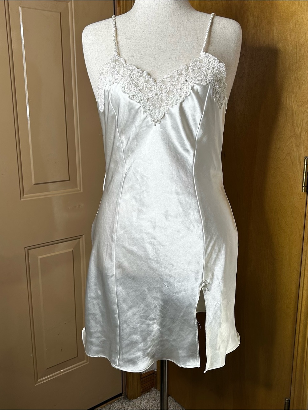Linea Donatella Ivory Lace-Trim Slip